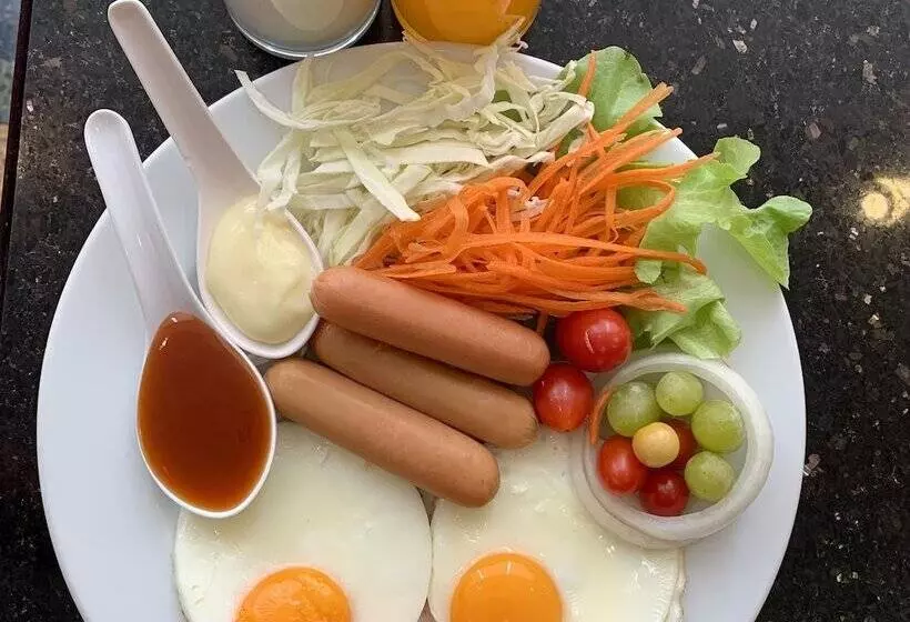 ホテル Grand Tower Inn Rama 6 Sha Extra Plus