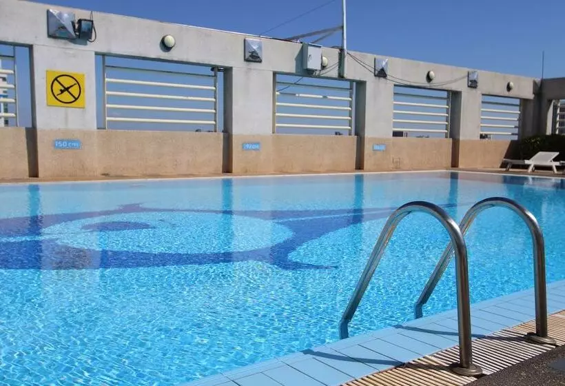 ホテル Grand Tower Inn Rama 6 Sha Extra Plus