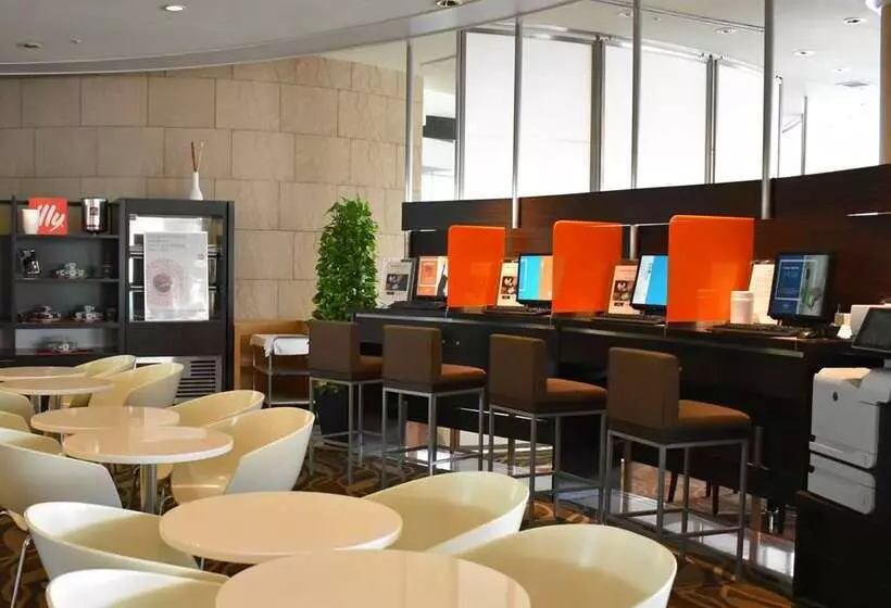 호텔 Hilton Tokyo Narita Airport