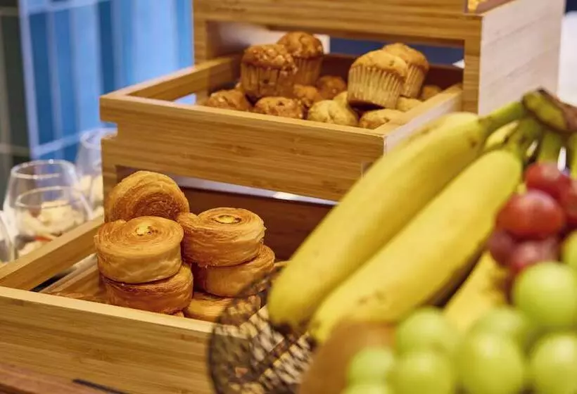 فندق Holiday Inn Kyoto Gojo