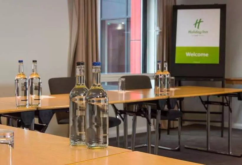ホテル Holiday Inn London West, An Ihg