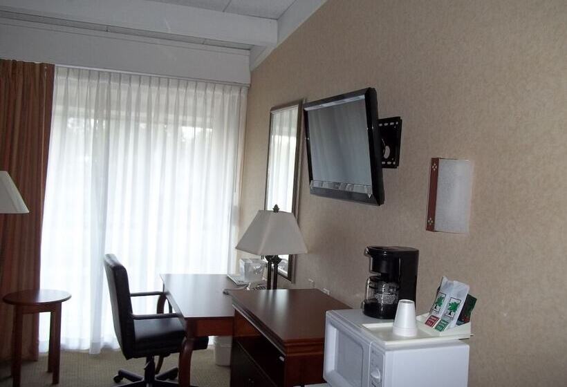 Szálloda Howard Johnson By Wyndham Toms River