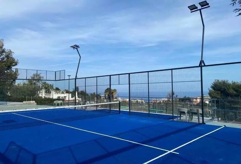 هتل La Locanda Azzurra