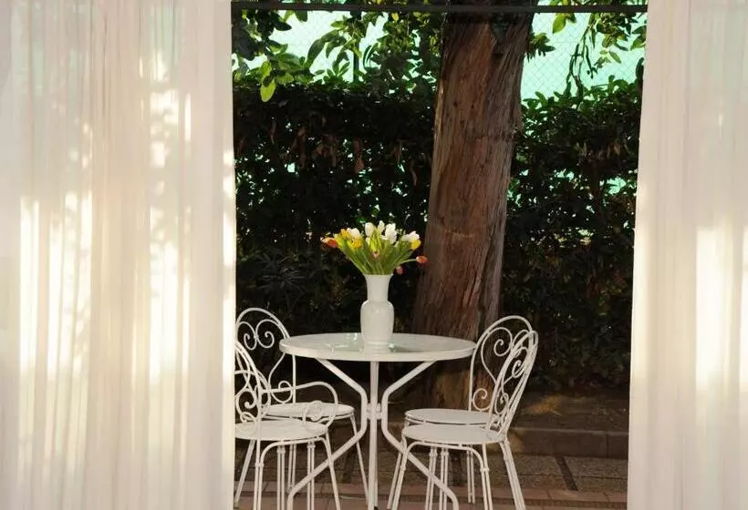 هتل La Locanda Azzurra