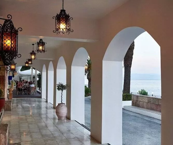 Hotel Louis Ionian Sun