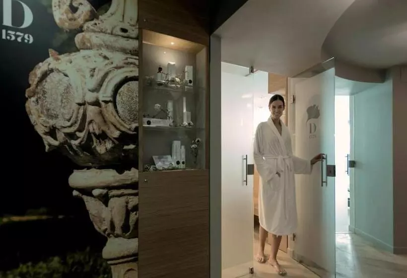 Отель Posta Donini 1579  Una Esperienze