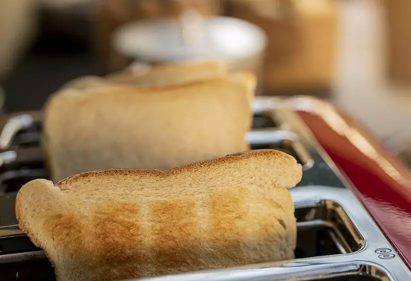 Отель Posta Donini 1579  Una Esperienze