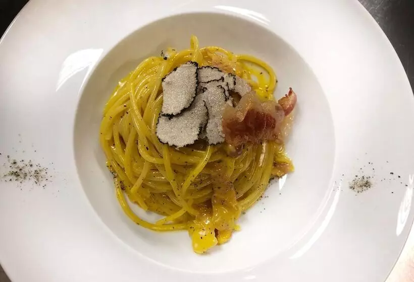 Отель Posta Donini 1579  Una Esperienze