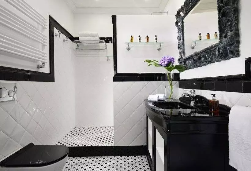 בית מלון כפרי President