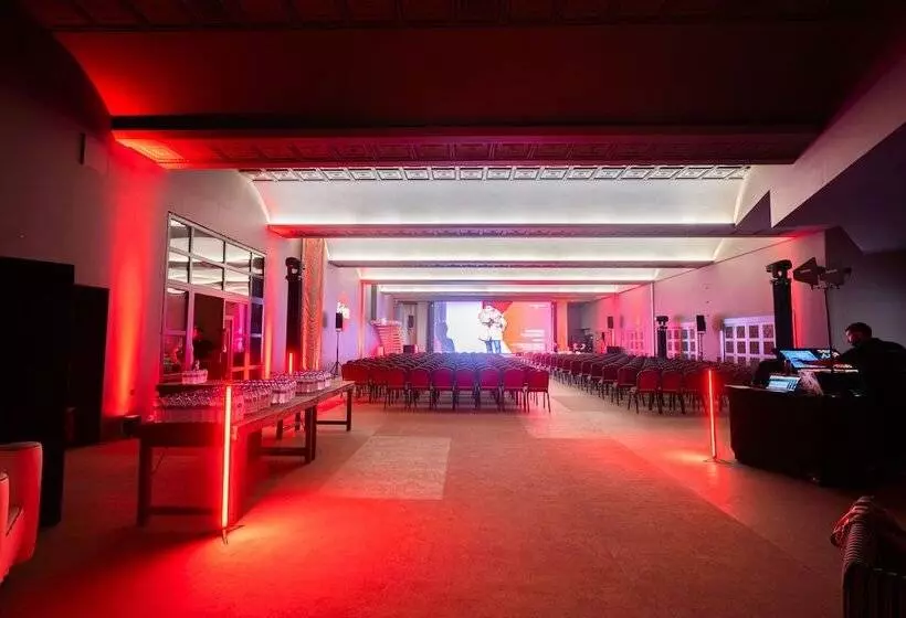 Royal Myconian Leading Hotels of the World