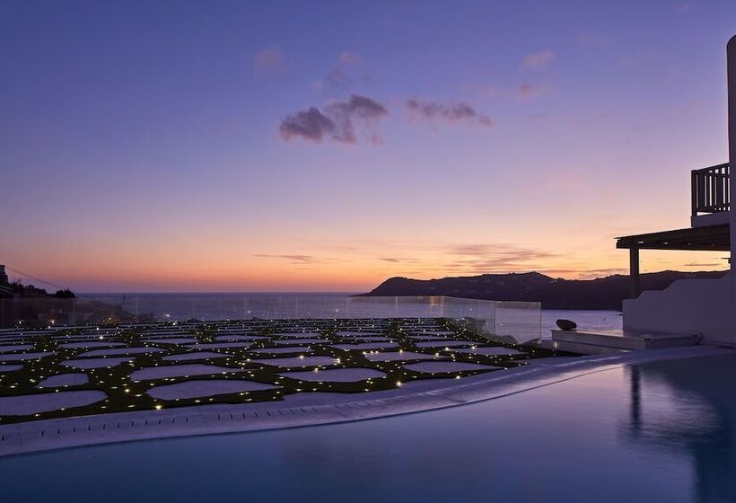 Royal Myconian Leading Hotels of the World