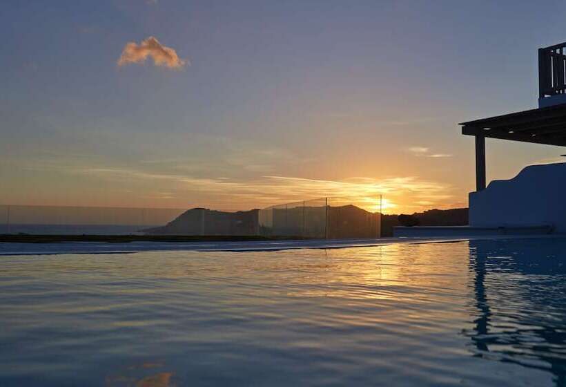 Royal Myconian Leading Hotels of the World