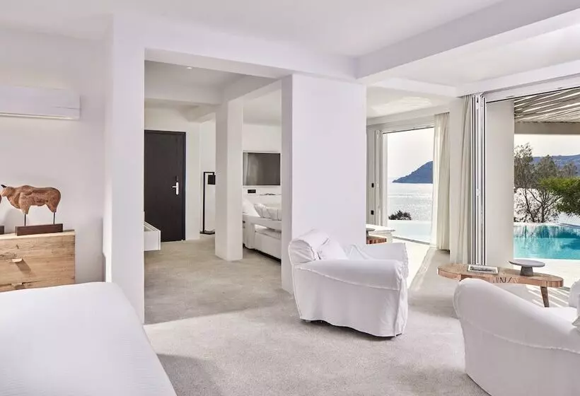 Royal Myconian Leading Hotels of the World