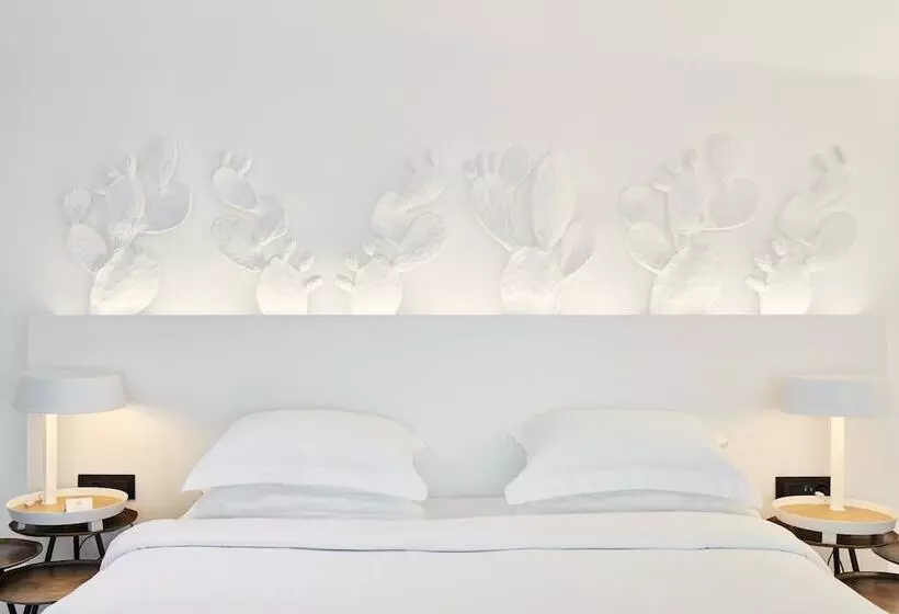 Royal Myconian Leading Hotels of the World