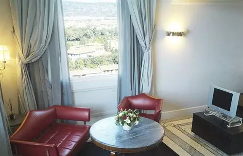 هتل Villa La Vedetta