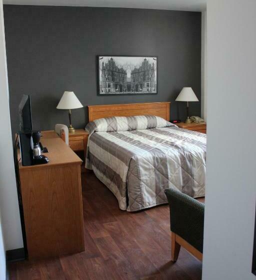 هتل Y De Montréal