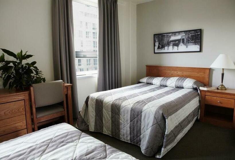 هتل Y De Montréal