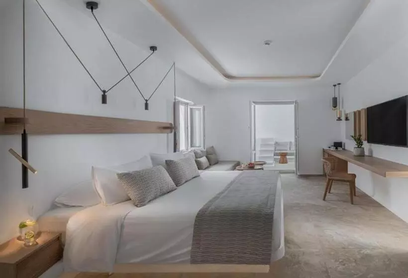 Santorini Kastelli Resort