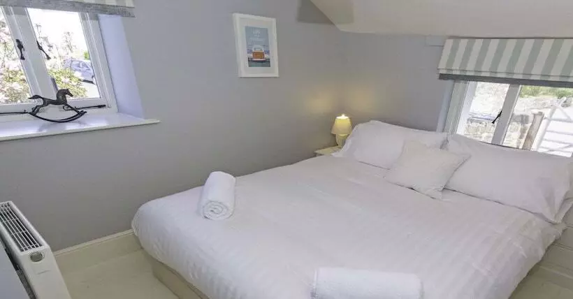 Perrymans Georgeham 3 Bed / Sleeps 6