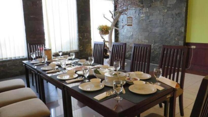 Insumo Palace Hotels & Resorts