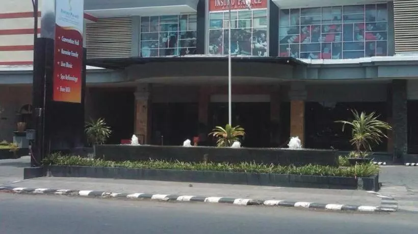 Insumo Palace Hotels & Resorts