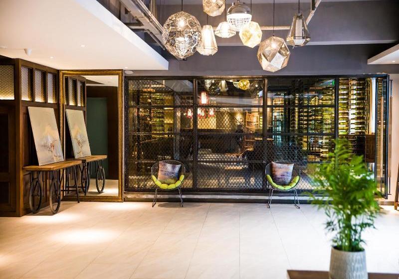 酒店 James Joyce Xining Railway Station Square Branch