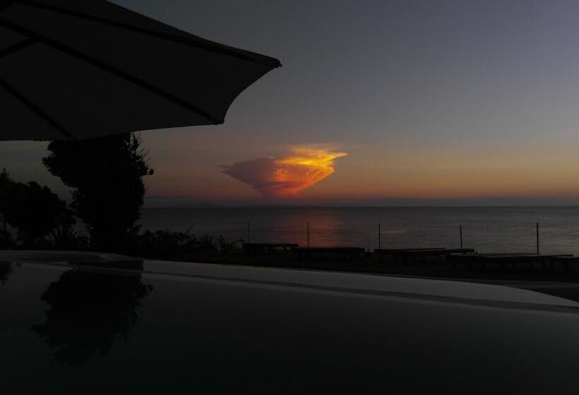 בית מלון כפרי Kawayan Holiday Resort