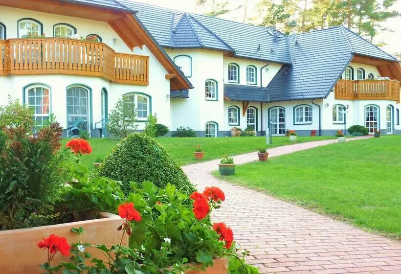 Hotelli Landhaus Müritzgarten