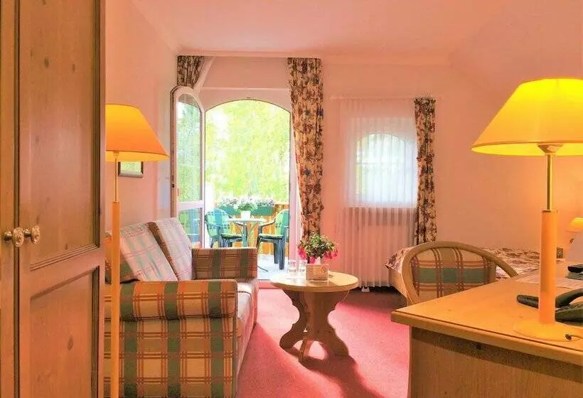 Hotelli Landhaus Müritzgarten