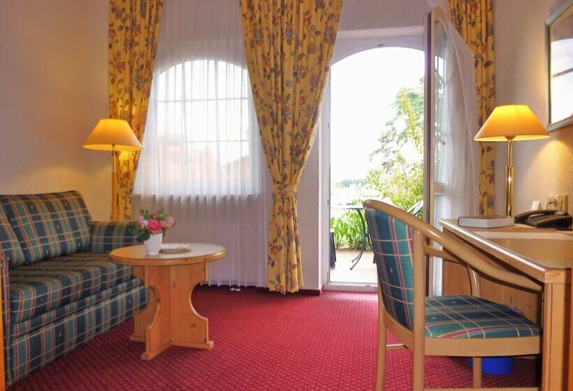 ホテル Landhaus Müritzgarten