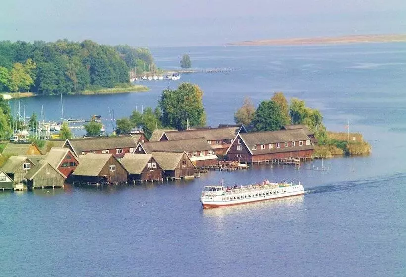 Hotelli Landhaus Müritzgarten