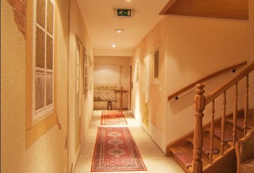 בית מלון כפרי Landhaus Müritzgarten