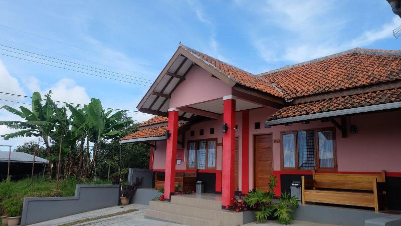 Hotell Lembur Incu Syariah Villa