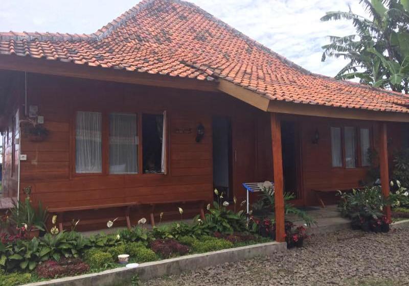 Hotell Lembur Incu Syariah Villa