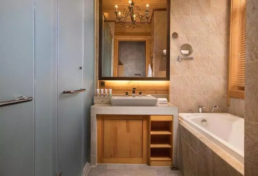 Hotelli Swissôtel Resort Changbaishan