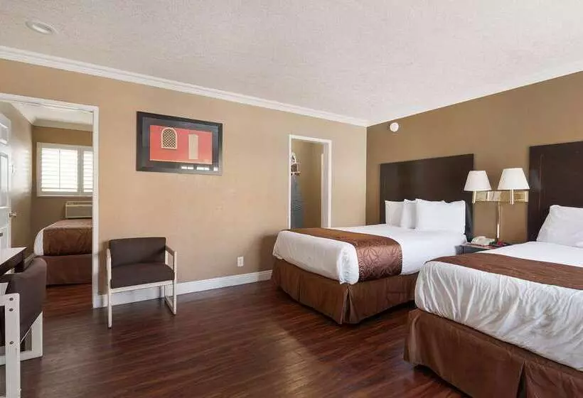 هتل Americas Best Value Inn & Suites Anaheim