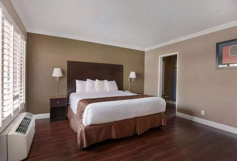 هتل Americas Best Value Inn & Suites Anaheim