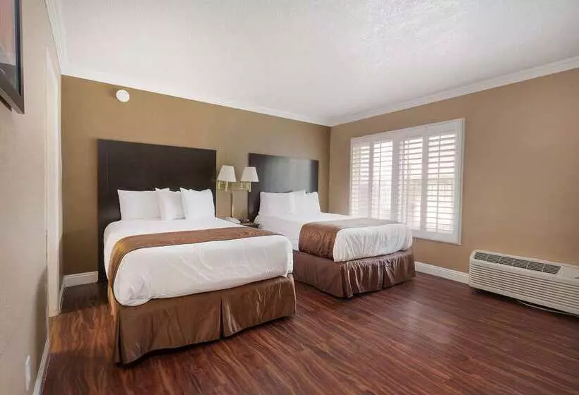 هتل Americas Best Value Inn & Suites Anaheim