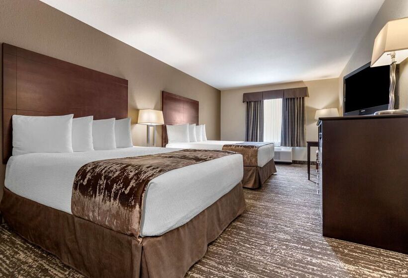 هتل Best Western Plus Pembina Inn & Suites