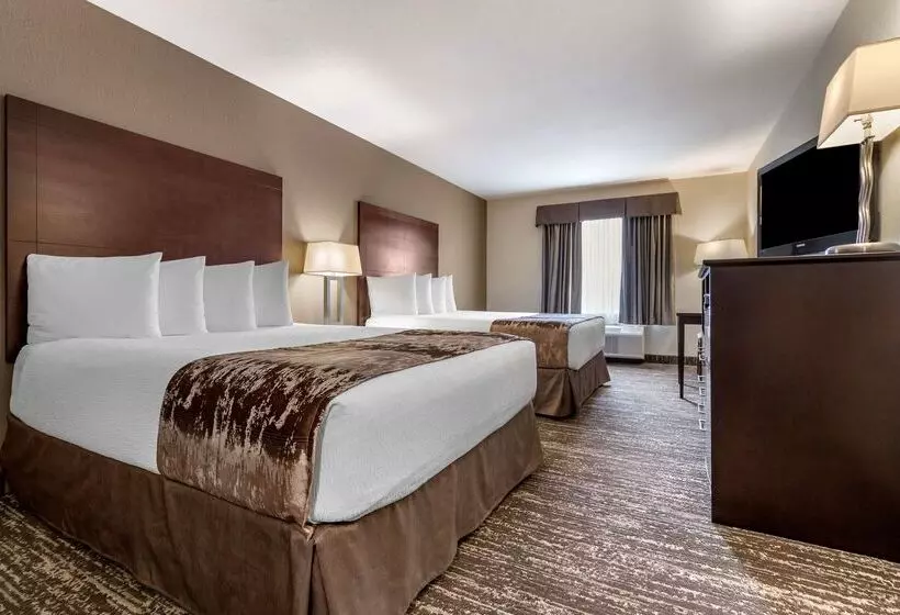 ホテル Best Western Plus Pembina Inn & Suites