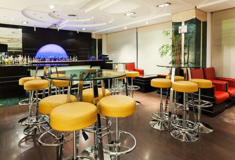 Otel Crowne Plaza Toluca   Lancaster, An Ihg