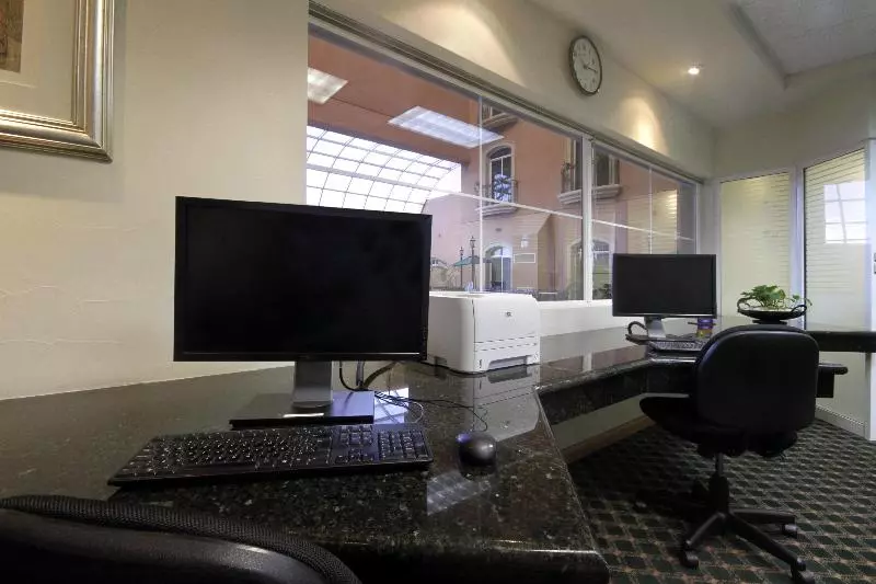 هتل Holiday Inn Express Guanajuato, An Ihg