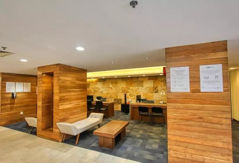 Otel Holiday Inn Leon, An Ihg