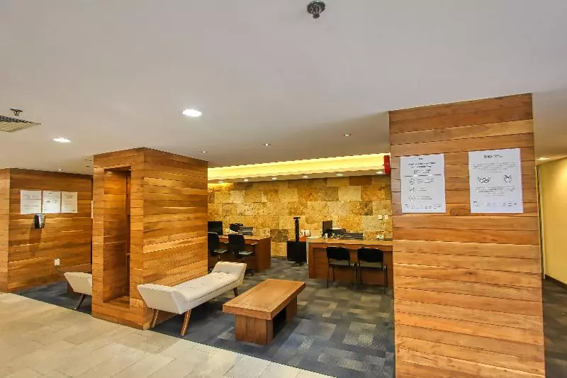 Otel Holiday Inn Leon, An Ihg