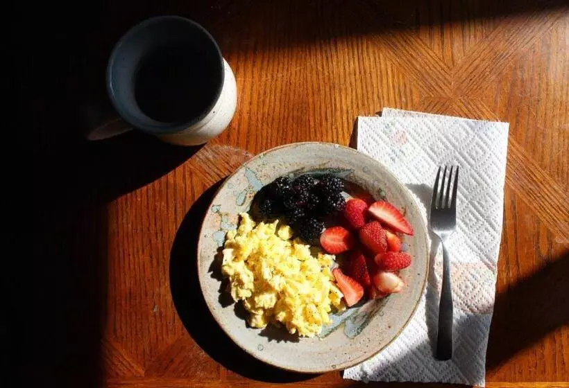 酒店 Holiday Inn & Suites Ottawa Kanata, An Ihg