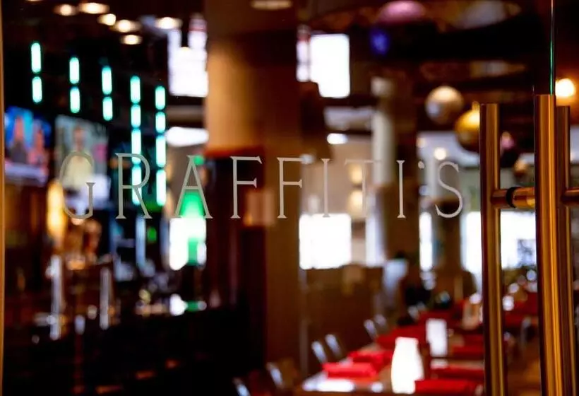 酒店 Holiday Inn & Suites Ottawa Kanata, An Ihg