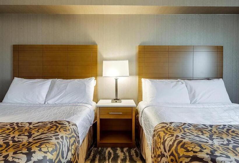 Hotel Monte Carlo Inn Brampton