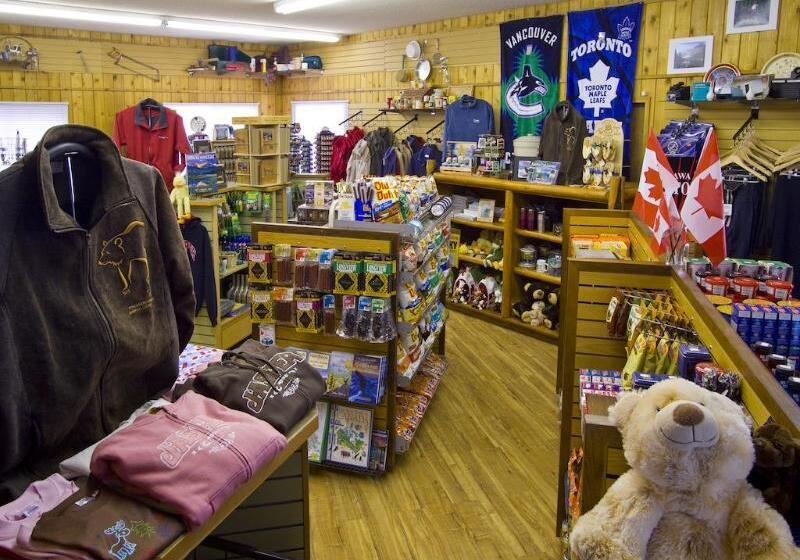 Hotel Miette Mountain Cabins