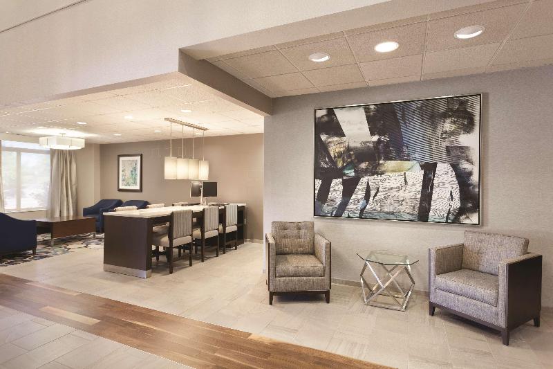 Radisson Hotel Dallas North Addison