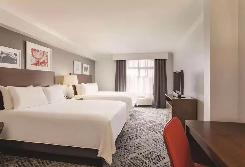 Radisson Hotel Dallas North Addison